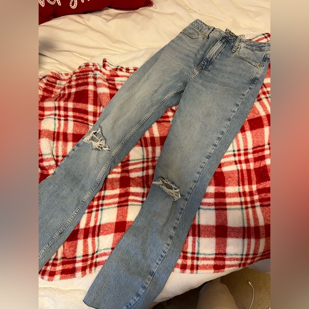 ZARA FLARE JEAN WITH SLIGHT SLIT AT ANKLES